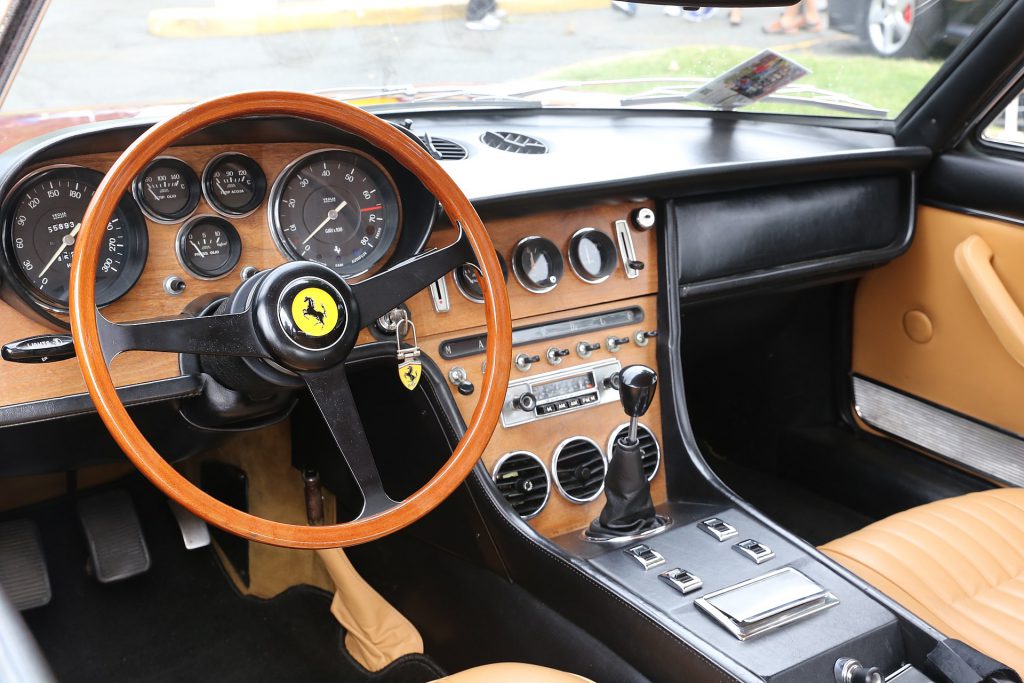1968_ferrari_365_gt_4