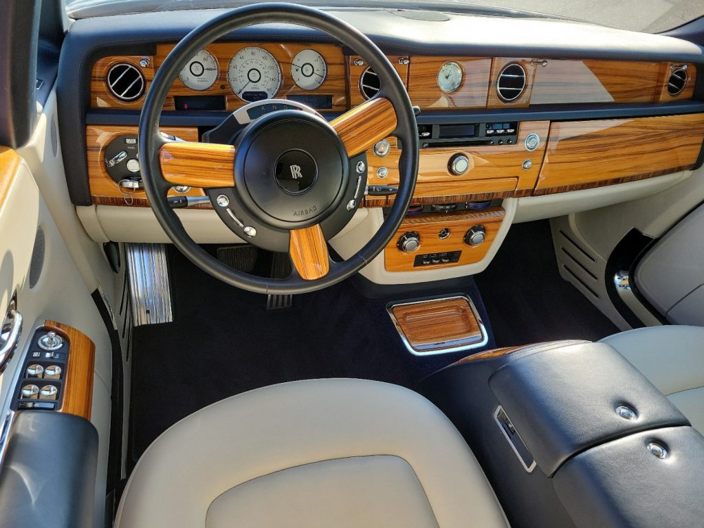 2010_rollsroyce_7